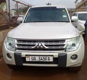 Mitsubishi Pajero 3.2 Di-Dc GLS 2011 White for sale