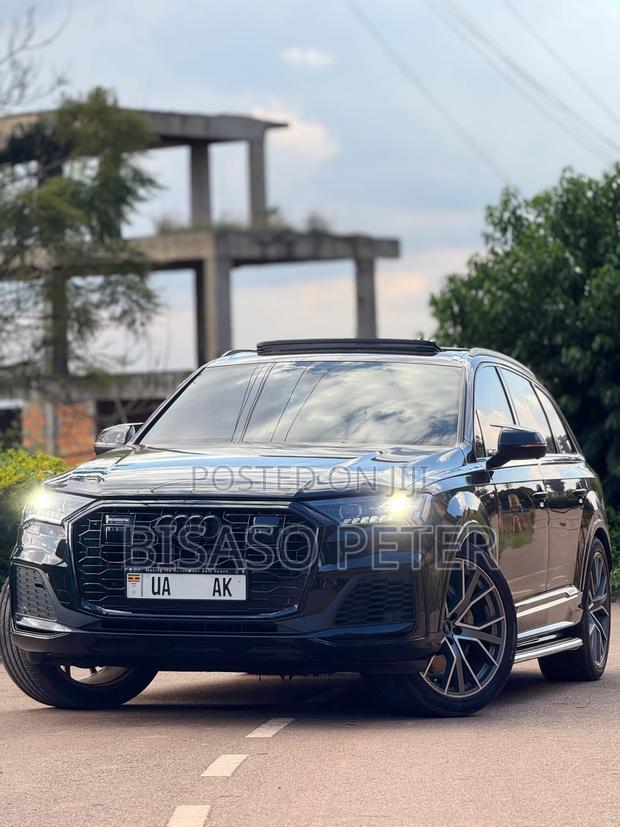 Audi Q7 2020 Black