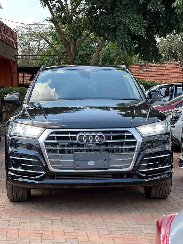 Audi Q5 2.0T Premium AWD quattro 2019 Black