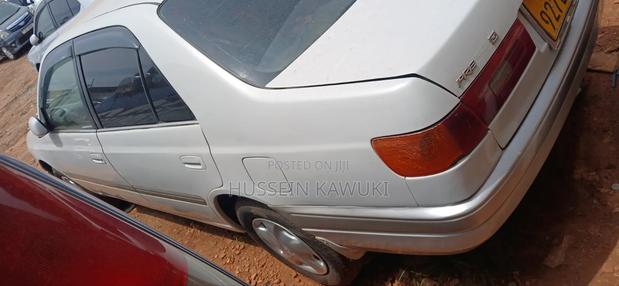 Toyota Corolla II 1999 White