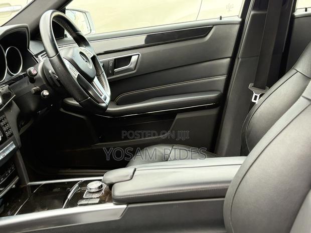 Mercedes-Benz E300 2013 Silver