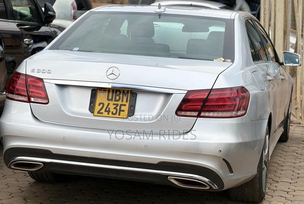 Mercedes-Benz E300 2013 Silver