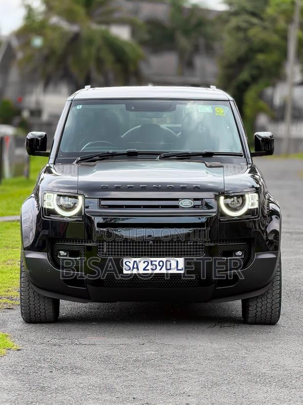 Land Rover Defender 2021 Black