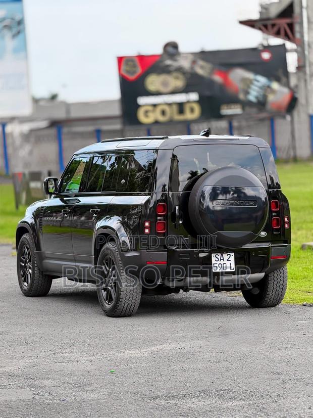 Land Rover Defender 2021 Black