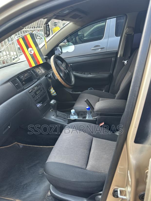 Toyota Allex 2004