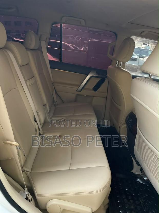 Toyota Land Cruiser Prado 2016 White