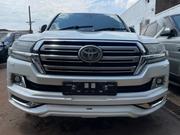 Toyota Land Cruiser 2017 White for sale