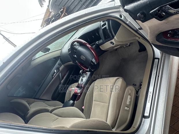 Toyota Mark X 2009 Silver