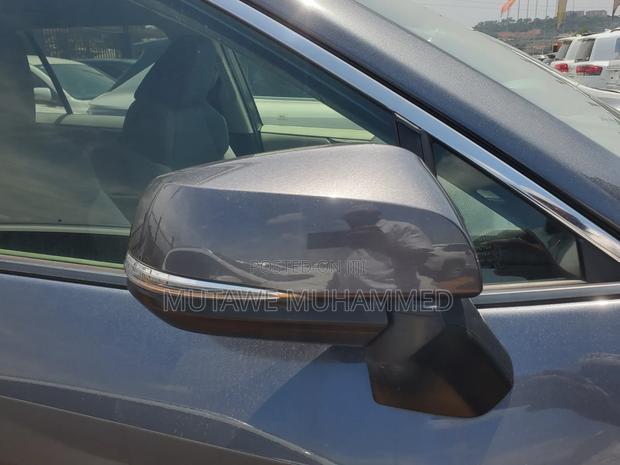Toyota RAV4 2019 Gray
