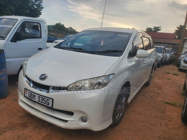 Toyota Wish 2010 White