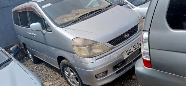 Nissan Serena 2006 Silver