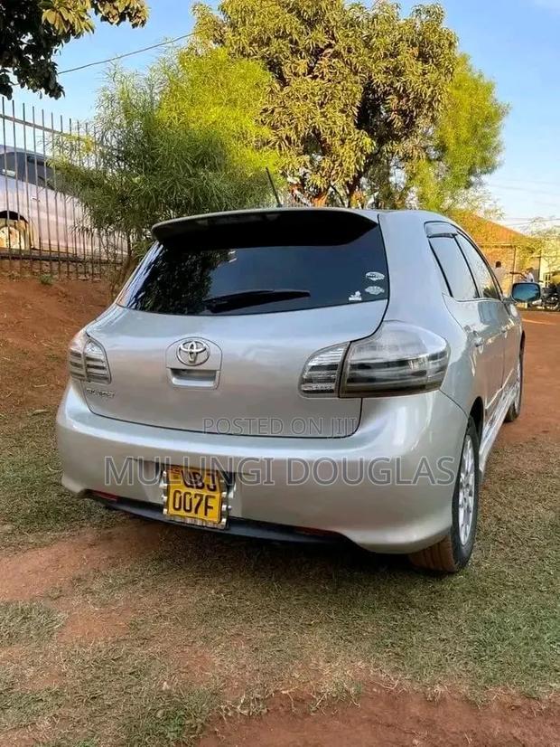 Toyota Blade 2007 Silver