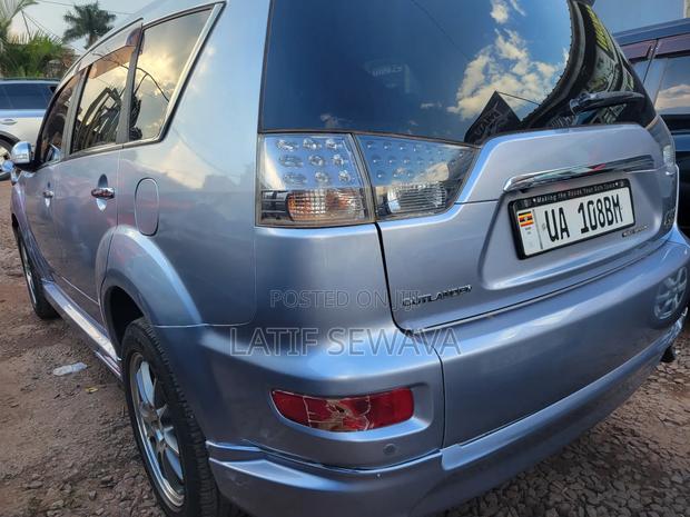 Mitsubishi Outlander GT 2012 Silver