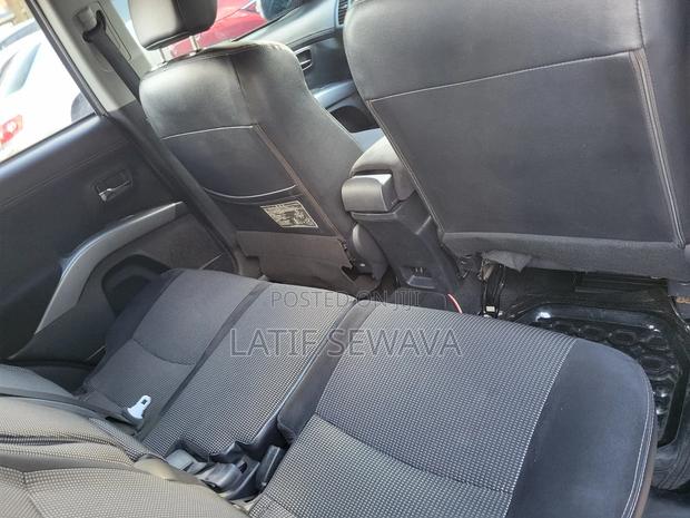 Mitsubishi Outlander GT 2012 Silver