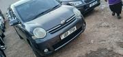 Toyota Sienta 2006 Gray for sale