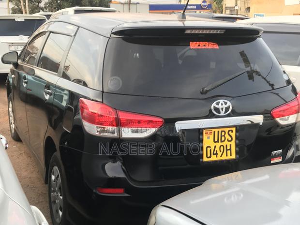 Toyota Wish 2010 Black