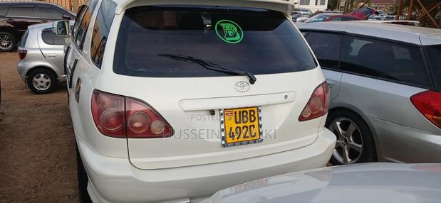 Toyota Harrier 2003 White
