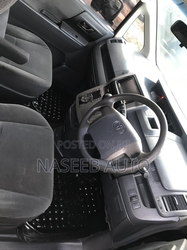 Toyota Noah 2008 Black