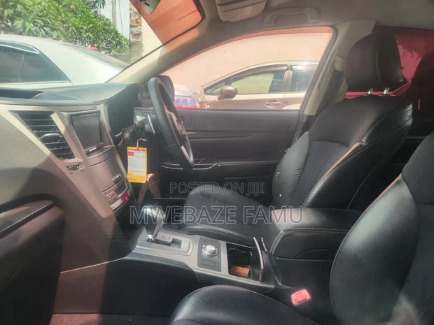Subaru Legacy 2010 Black