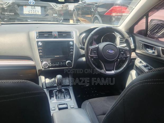 Subaru Legacy 2018