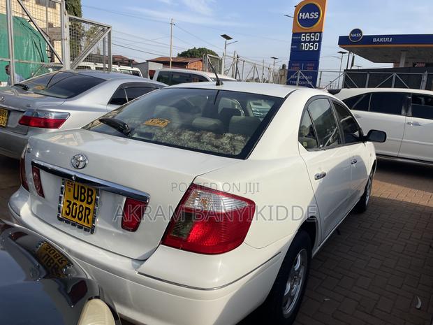 Toyota Premio 2006 White