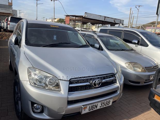 Toyota RAV4 2008 Silver
