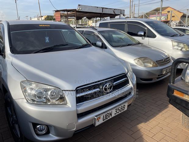 Toyota RAV4 2008 Silver