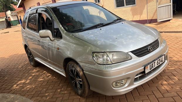 Toyota Corolla Spacio 1.6 (5 Seater) 2000 Silver