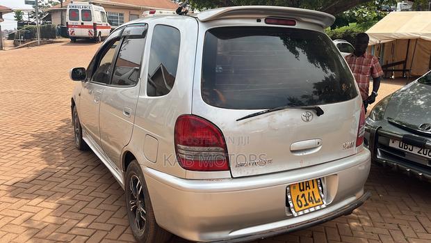 Toyota Corolla Spacio 1.6 (5 Seater) 2000 Silver