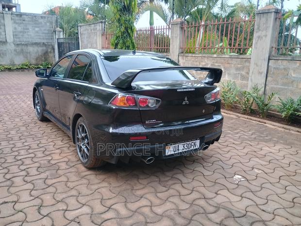 Mitsubishi Lancer Evo 2014 Black