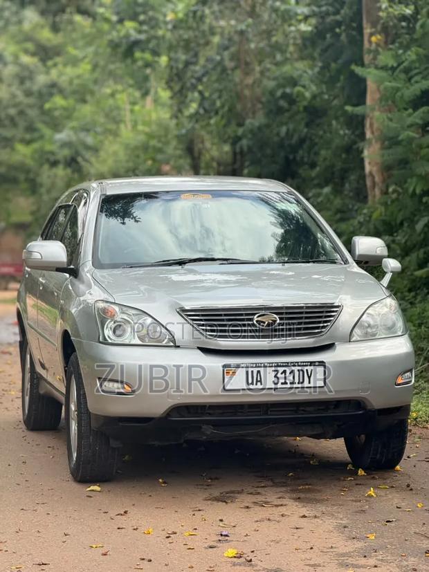 Toyota Harrier 2010 Silver