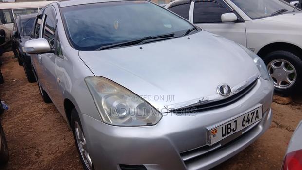 Toyota Wish 2007 Silver