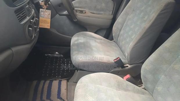 Toyota Raum 1.5 FWD 2001 Silver