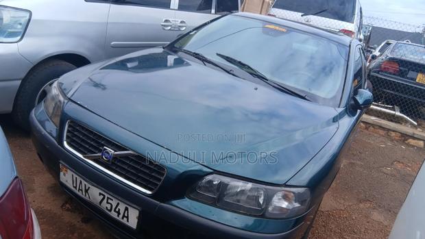 Volvo S60 2.4 M 2001 Green