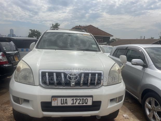 Toyota Land Cruiser Prado 2008 White