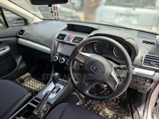 Subaru Impreza 2016 Silver