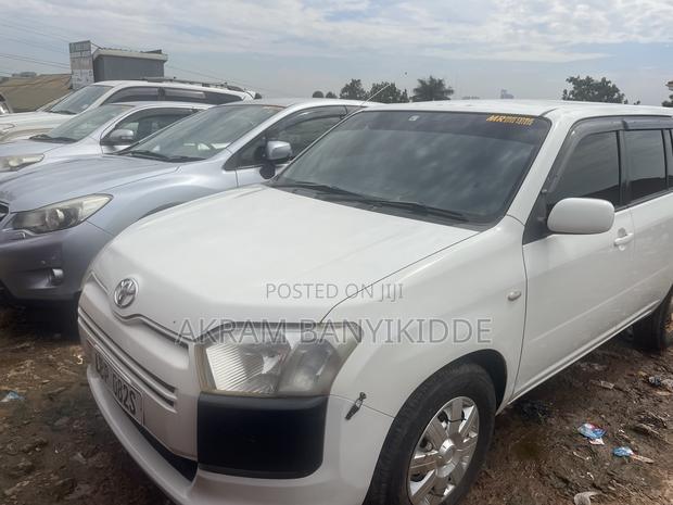 Toyota Probox 2016 White