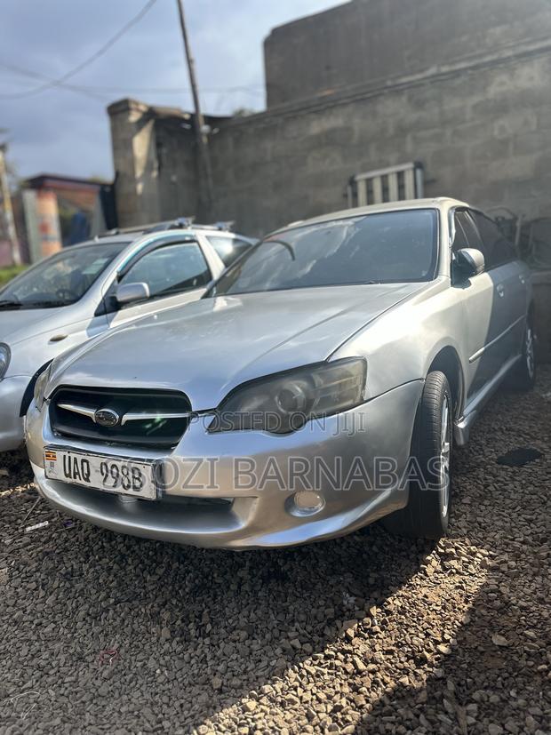 Subaru Outback 2004 Silver