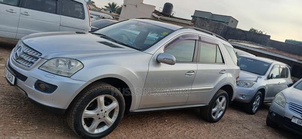 Mercedes-Benz M Class 2005 Silver
