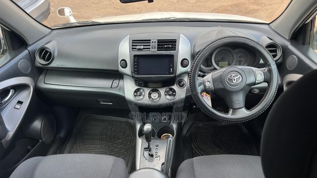 Toyota RAV4 2008 White