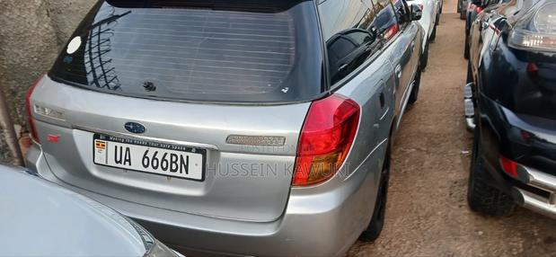Subaru Legacy 2004 Silver