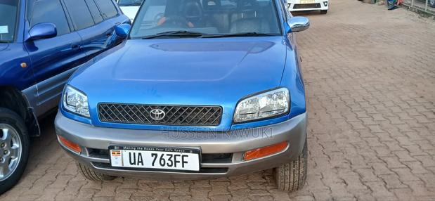 Toyota RAV4 Automatic 2003 Blue