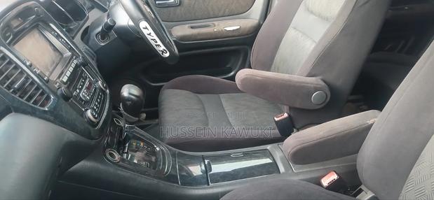 Toyota Kluger 2005 Black