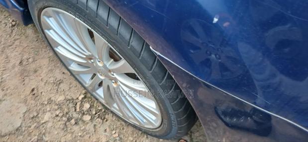 Subaru Legacy 2010 Blue