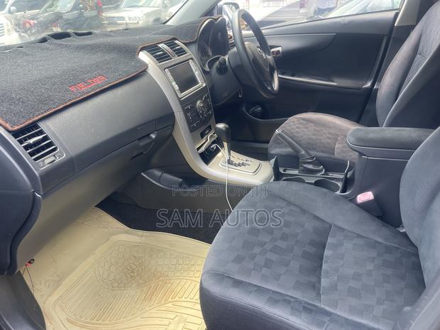 Toyota Corolla Fielder 2010 Gray