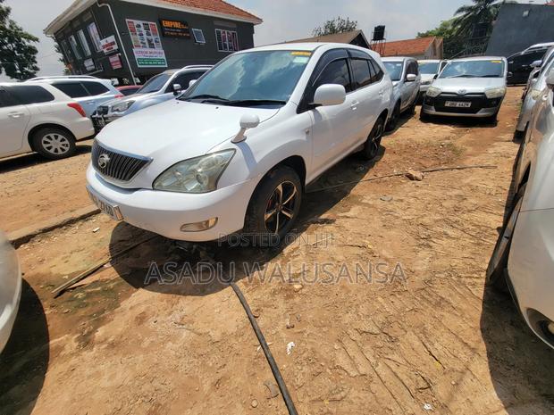 Toyota Harrier 2008 White