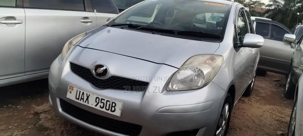 Toyota Vitz 2008 Silver