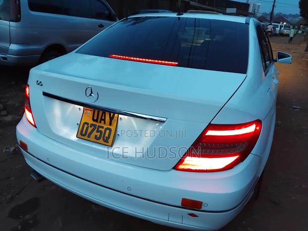 Mercedes-Benz C200 2008 White
