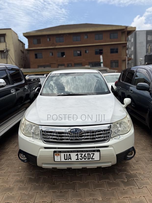 Subaru Forester 2.0D X 2010 White