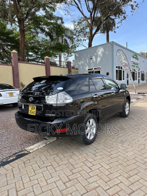 Toyota Harrier 2.4 2008 Black